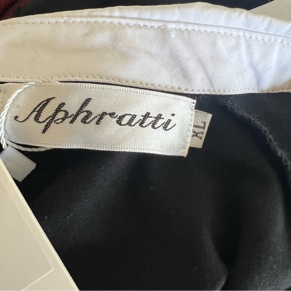 Aphratti Black Long Sleeve Dress with White Collar, Wednesday Adams Style - Picture 8 of 12